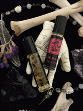 Load image into Gallery viewer, Fae Folk ~ Ritual Anointing Oil ~ Wee Folk ~ Fair Folk ~ Fae ~ Playful ~ Sweet ~ Mischief ~