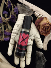 Load image into Gallery viewer, Uncrossing Anointing Oil ~ Unblock ~ Remove Obstacles ~ Send Back Negative Influences ~ Clear Your Path ~