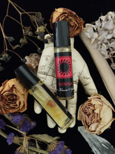Load image into Gallery viewer, Sunna Sun Goddess ~ Ritual Anointing Oil ~ Bright & Shining ~ Success ~ Joy ~ Happiness ~ Reveal Truth ~ Wealth ~Prosperity ~ Joviality