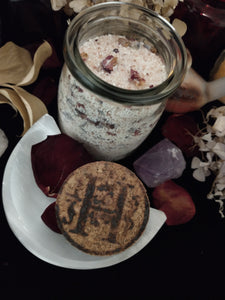 Goddess Rising ~ Ritual Milk Bath ~ Inner Goddess ~ Renewal ~ Beauty ~ Feminine Power ~ Radiance ~