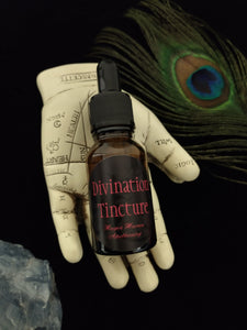 Divination Tincture ~ Tarot ~ Oracle ~ Palmistry ~ Tasseomancy ~ Pyromancy ~ Capnomancy ~ Omens ~